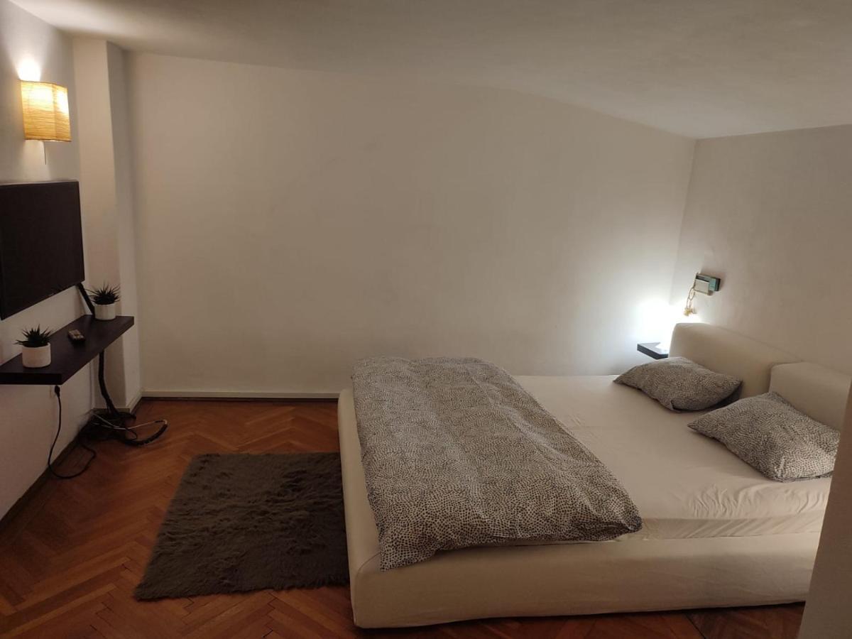 Dorobanti Loft Apartment Bucharest Exterior photo