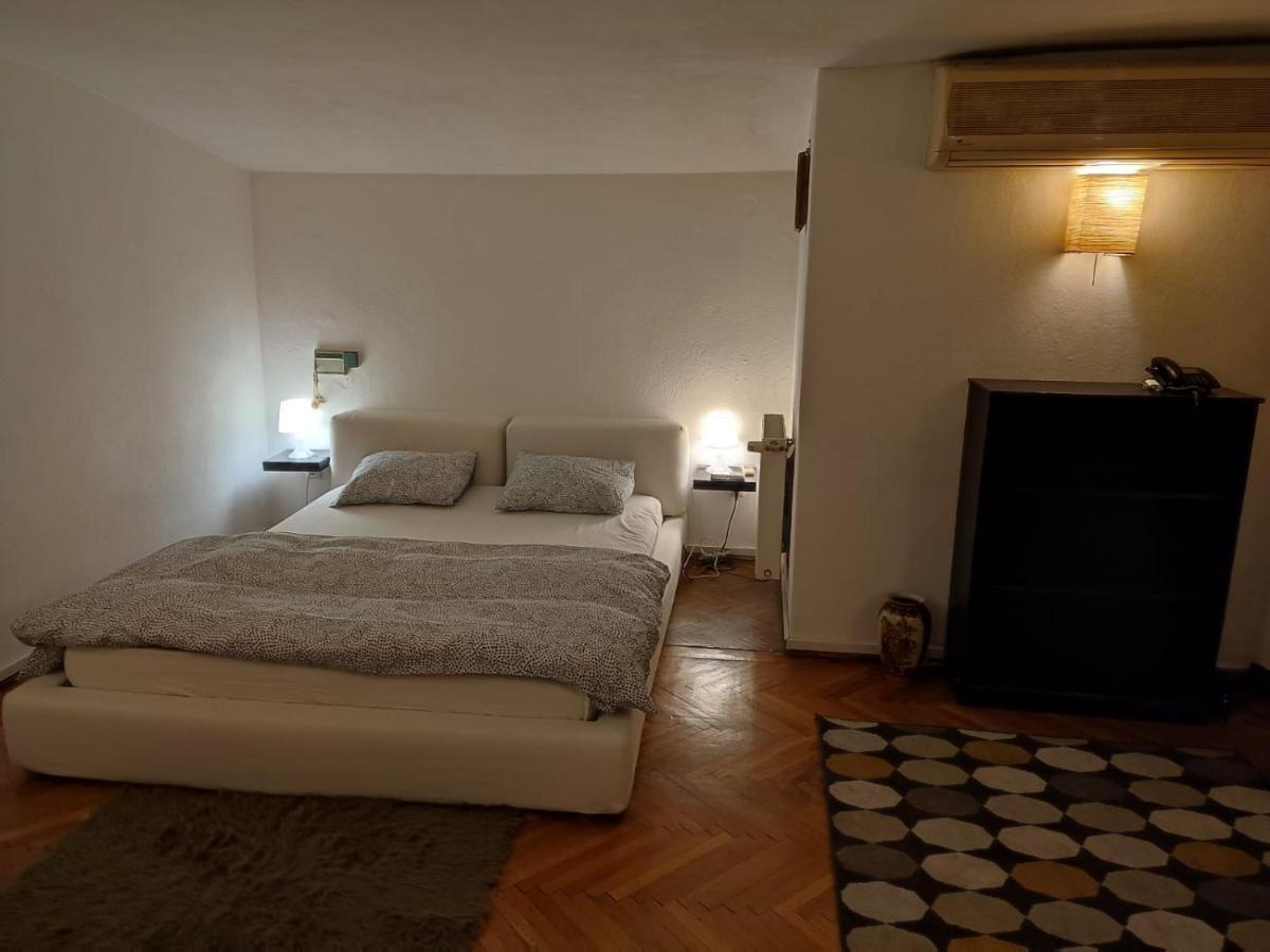 Dorobanti Loft Apartment Bucharest Exterior photo